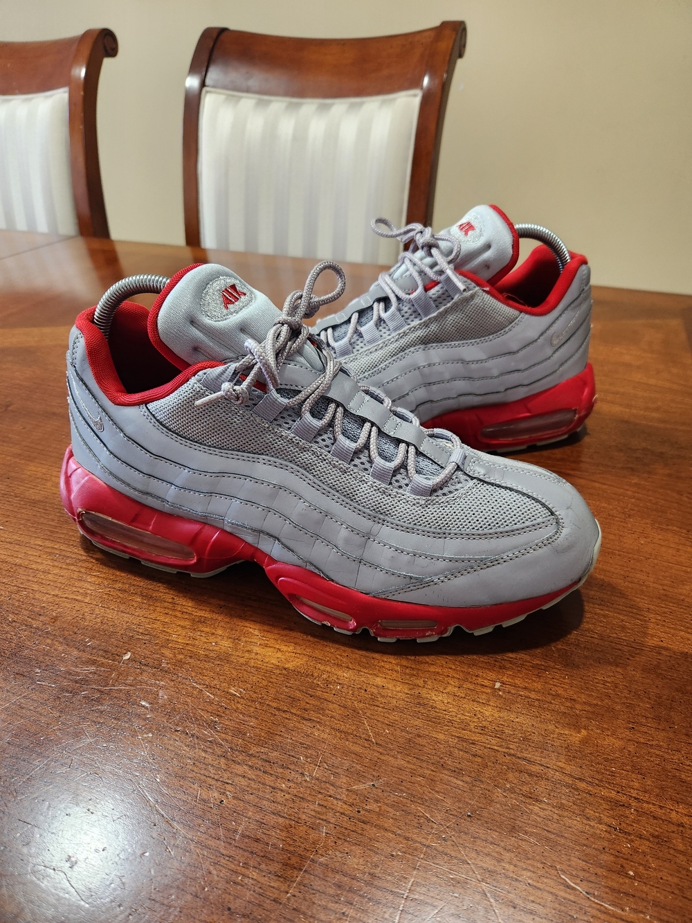 2009 Nike Air Max 95 Men’s Sneakers - Gray/Red Used No Box 10.5 Men